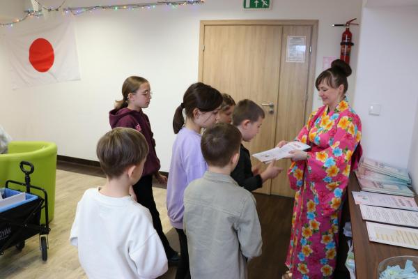 ee89266571fb5ec14a0aeb638e1f1a14