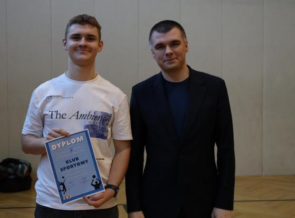 ed229de407df93879fe05e6b30ab2b26