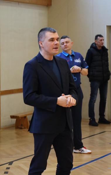 b3853b03dd008503527431f60ff28437