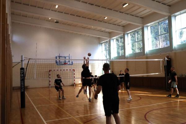 f0d1963ac7729287d5adb03683071a36