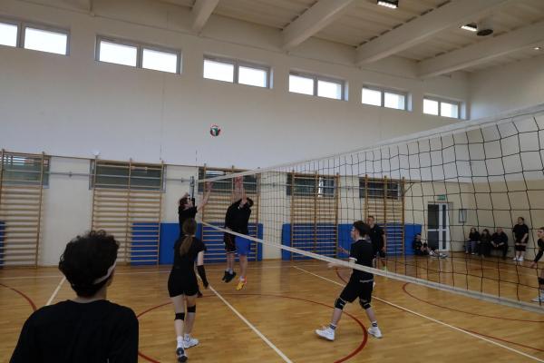 88de8b1f6c9506f54b05d8db538cd8b0