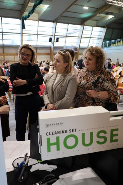 2772d70306eef56c21594d507ba0eba0