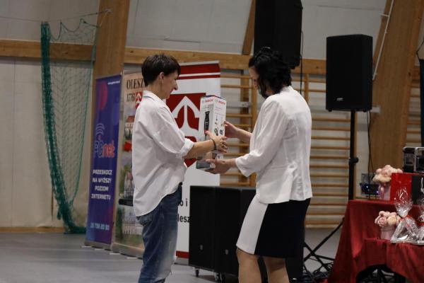 7ce8ab6bb85910d47bf31b5ac996532e