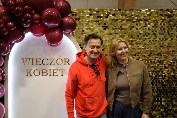 600066d6d15c79db4de14db78129b982