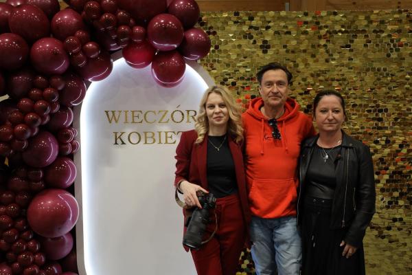 2376d6a39d6b4432f4e5df19a1a84bec