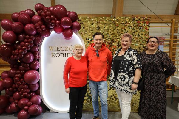 6c18499e3e7162073d520c2fc26255d3