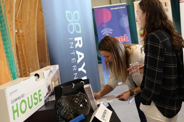 8afdfb253256d50e0b4c95752fd495c6