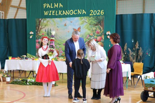 370e5cd67bde84cb5a769b8b6b3fb299