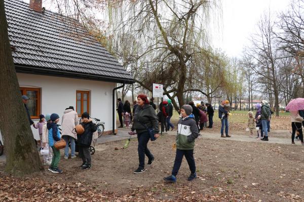 34d5815c9d317768154cd47371e12107