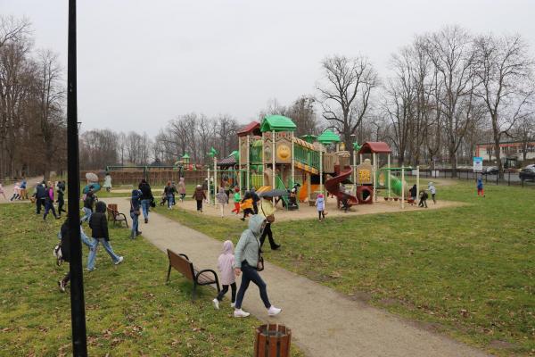 63f8cd021df404c6cee4d476de96b942