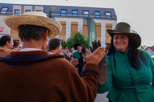 b6bc696d9ca14413c01d2716bfc7fea5