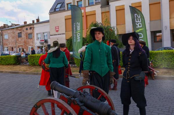 2815864884b98f4510c555ddd01cc71c