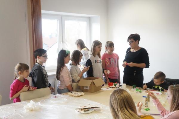 77d8edb3016c491bc3d1bd8554c0eb2e