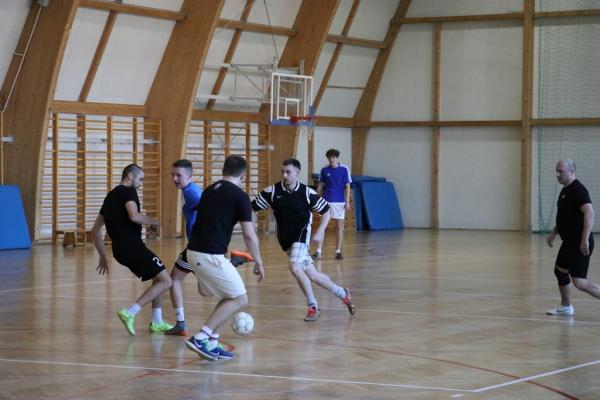 1957d744c9a3bb9d6699caa6e129aa4a