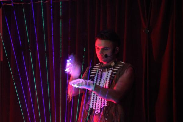 9d349538a9ec12c75b6ed56f8d6c427c