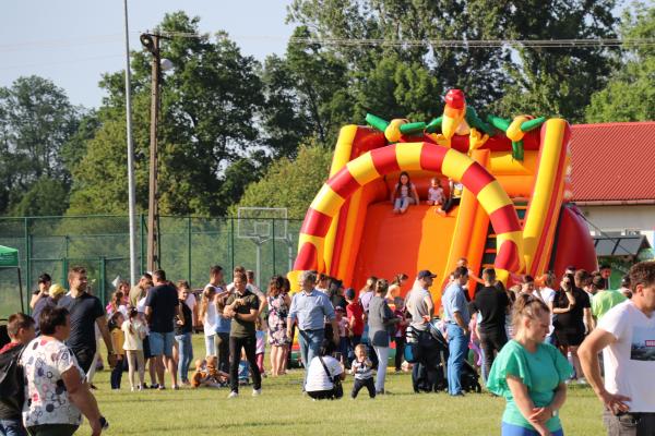 181c1706576e1bb3fcf64f44c82a299f